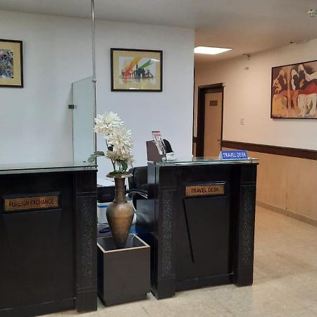 New Delhi Ymca Tourist Hostel מראה חיצוני תמונה