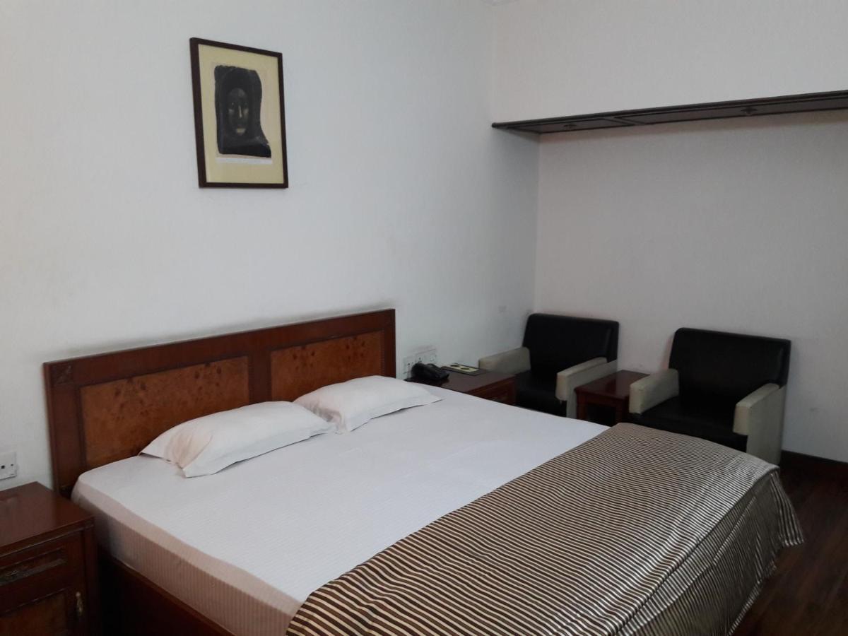 New Delhi Ymca Tourist Hostel מראה חיצוני תמונה