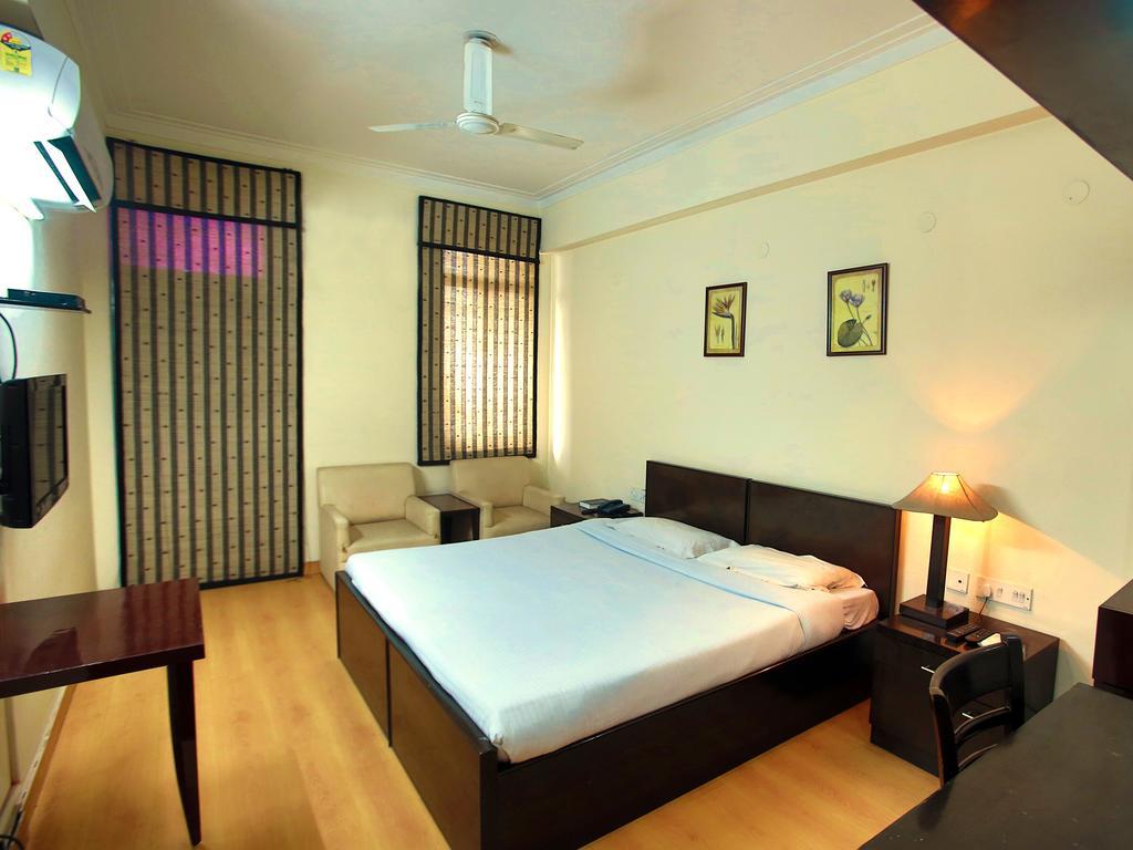 New Delhi Ymca Tourist Hostel חדר תמונה