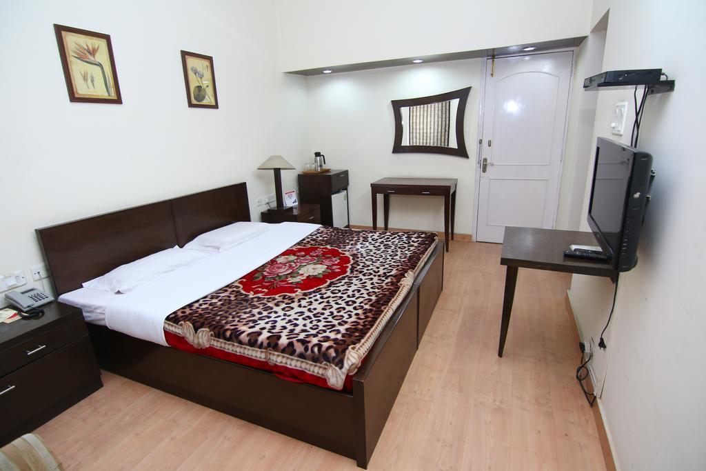 New Delhi Ymca Tourist Hostel מראה חיצוני תמונה