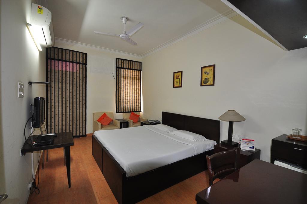 New Delhi Ymca Tourist Hostel מראה חיצוני תמונה